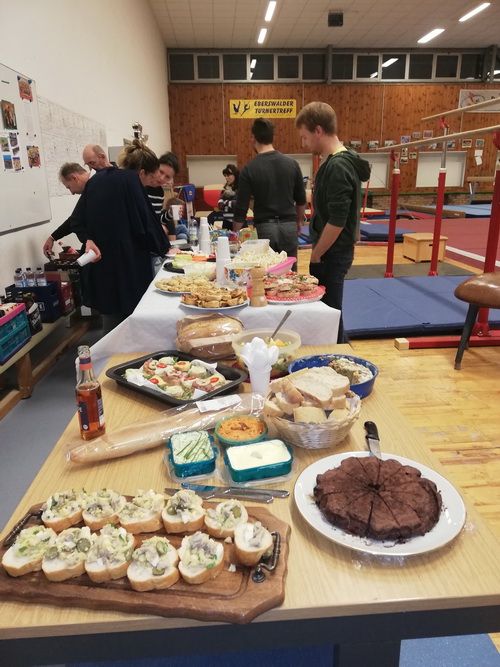 3 Das Buffet zum 6. Neujahrsempfang der Abt. Turnen